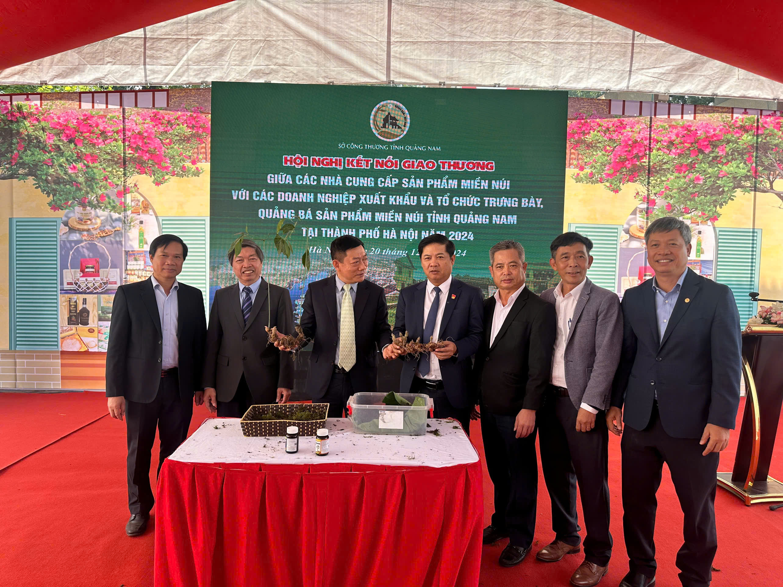 Quảng Nam tổ chức giao thương, trưng bày, quảng bá sản phẩm miền núi tại thành phố Hà Nội